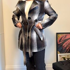 Women’s UK2LA plaid trench coat